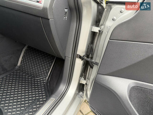 Фольксваген e-Golf, объемом двигателя 0 л и пробегом 92 тыс. км за 9450 $, фото 60 на Automoto.ua