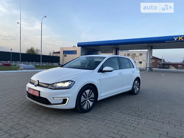 Фольксваген e-Golf, объемом двигателя 0 л и пробегом 73 тыс. км за 10500 $, фото 2 на Automoto.ua