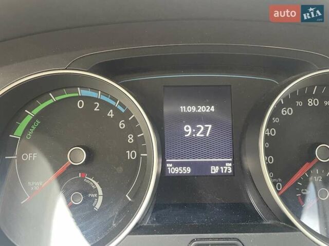 Фольксваген e-Golf, объемом двигателя 0 л и пробегом 110 тыс. км за 9900 $, фото 14 на Automoto.ua