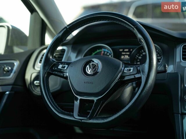 Фольксваген e-Golf, объемом двигателя 0 л и пробегом 181 тыс. км за 8900 $, фото 21 на Automoto.ua