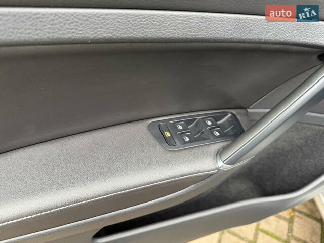 Фольксваген e-Golf, объемом двигателя 0 л и пробегом 92 тыс. км за 9450 $, фото 74 на Automoto.ua