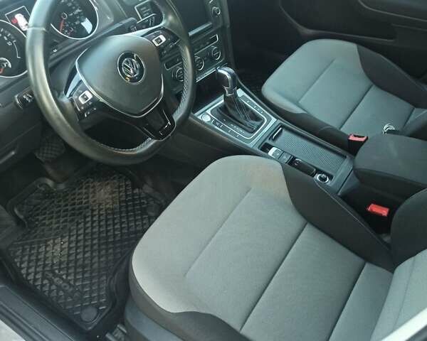 Фольксваген e-Golf, объемом двигателя 0 л и пробегом 93 тыс. км за 12990 $, фото 14 на Automoto.ua