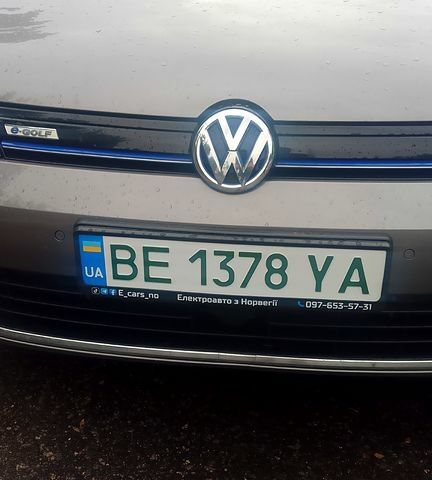 Фольксваген e-Golf, об'ємом двигуна 85 л та пробігом 130 тис. км за 8800 $, фото 1 на Automoto.ua