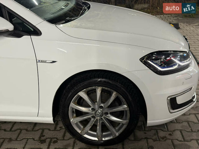 Фольксваген e-Golf, объемом двигателя 0 л и пробегом 137 тыс. км за 11500 $, фото 25 на Automoto.ua