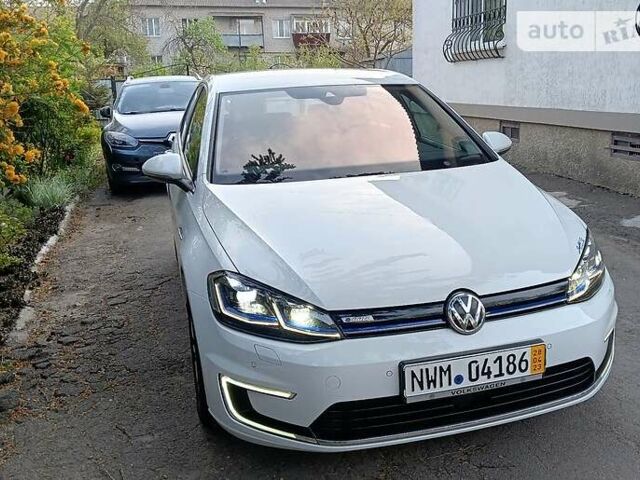 Фольксваген e-Golf, объемом двигателя 0 л и пробегом 127 тыс. км за 18550 $, фото 46 на Automoto.ua