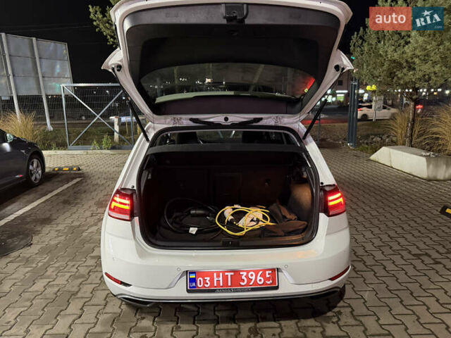 Фольксваген e-Golf, объемом двигателя 0 л и пробегом 137 тыс. км за 11500 $, фото 78 на Automoto.ua