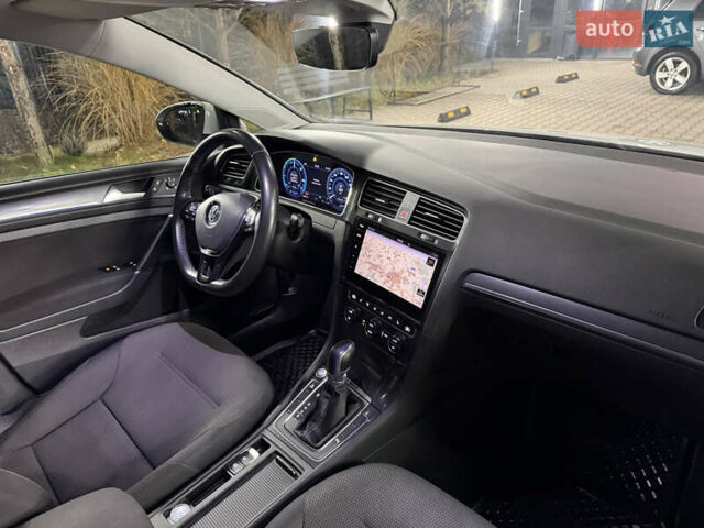 Фольксваген e-Golf, объемом двигателя 0 л и пробегом 137 тыс. км за 11500 $, фото 54 на Automoto.ua
