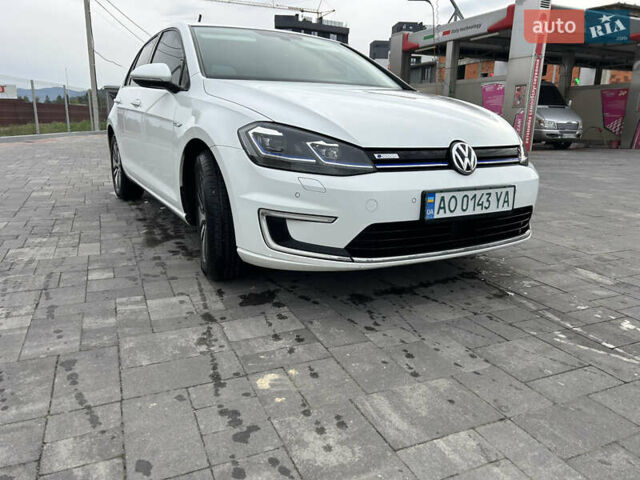 Фольксваген e-Golf, объемом двигателя 0 л и пробегом 98 тыс. км за 13000 $, фото 4 на Automoto.ua