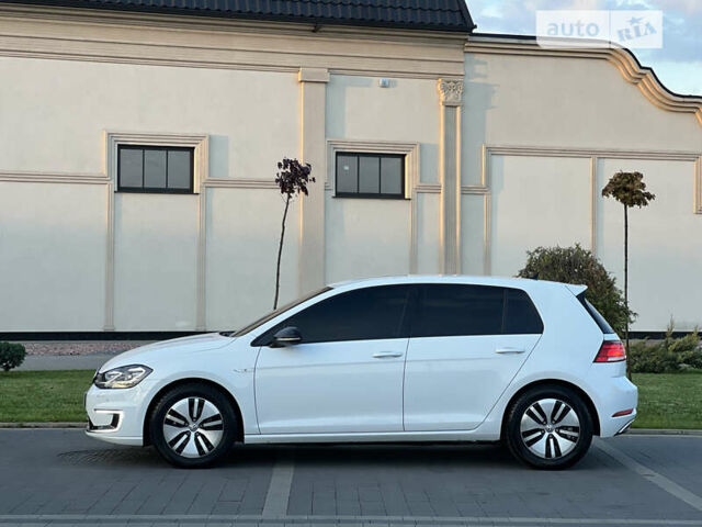 Фольксваген e-Golf, объемом двигателя 0 л и пробегом 44 тыс. км за 16000 $, фото 3 на Automoto.ua