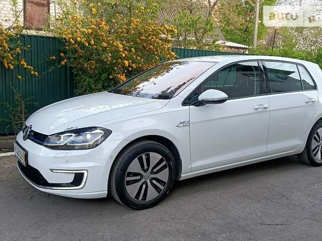 Фольксваген e-Golf, объемом двигателя 0 л и пробегом 127 тыс. км за 18550 $, фото 50 на Automoto.ua