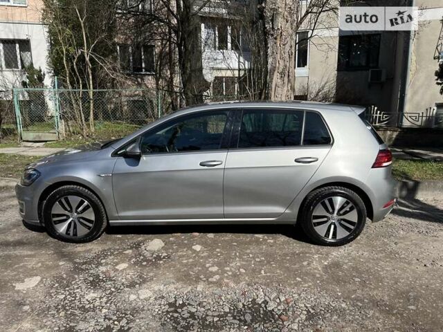 Фольксваген e-Golf, объемом двигателя 0 л и пробегом 128 тыс. км за 15100 $, фото 6 на Automoto.ua