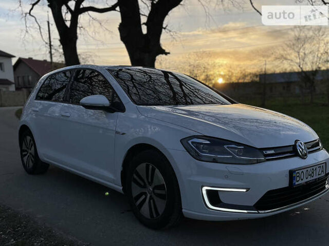 Фольксваген e-Golf, объемом двигателя 0 л и пробегом 109 тыс. км за 13499 $, фото 2 на Automoto.ua