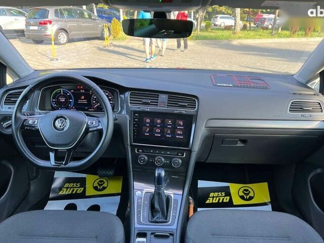 Фольксваген e-Golf, объемом двигателя 0 л и пробегом 115 тыс. км за 12650 $, фото 14 на Automoto.ua
