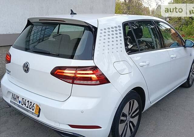 Фольксваген e-Golf, объемом двигателя 0 л и пробегом 127 тыс. км за 18550 $, фото 32 на Automoto.ua