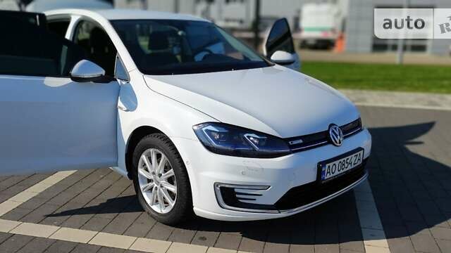 Фольксваген e-Golf, об'ємом двигуна 0 л та пробігом 75 тис. км за 15450 $, фото 10 на Automoto.ua