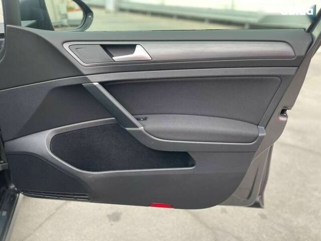 Фольксваген e-Golf, объемом двигателя 0 л и пробегом 146 тыс. км за 11300 $, фото 27 на Automoto.ua