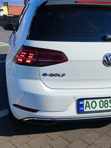 Фольксваген e-Golf, объемом двигателя 0 л и пробегом 75 тыс. км за 15450 $, фото 23 на Automoto.ua