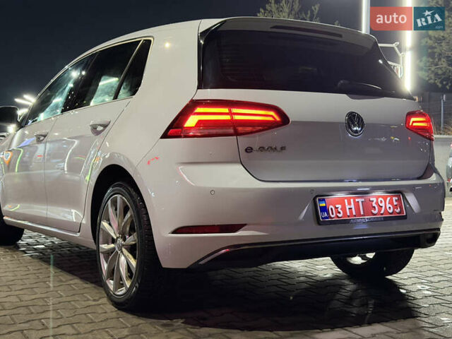 Фольксваген e-Golf, объемом двигателя 0 л и пробегом 137 тыс. км за 11500 $, фото 11 на Automoto.ua