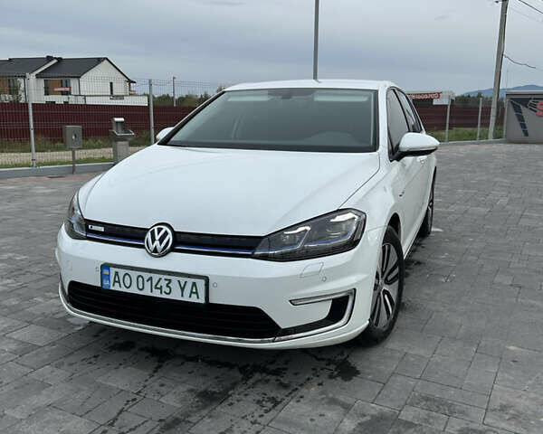 Фольксваген e-Golf, объемом двигателя 0 л и пробегом 98 тыс. км за 13000 $, фото 2 на Automoto.ua