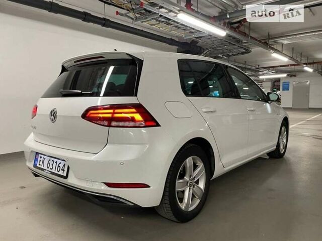 Фольксваген e-Golf, объемом двигателя 0 л и пробегом 88 тыс. км за 15700 $, фото 62 на Automoto.ua