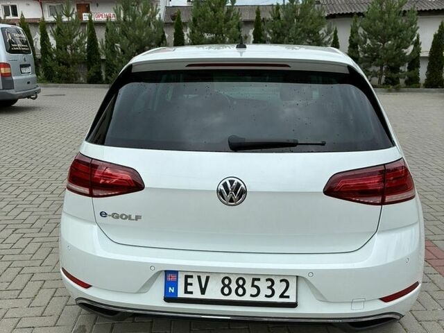 Фольксваген e-Golf, объемом двигателя 0 л и пробегом 112 тыс. км за 12200 $, фото 3 на Automoto.ua