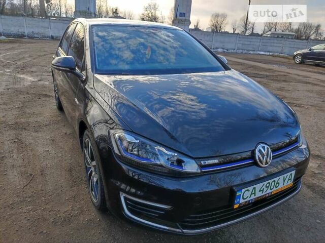 Фольксваген e-Golf, объемом двигателя 0 л и пробегом 70 тыс. км за 16900 $, фото 7 на Automoto.ua