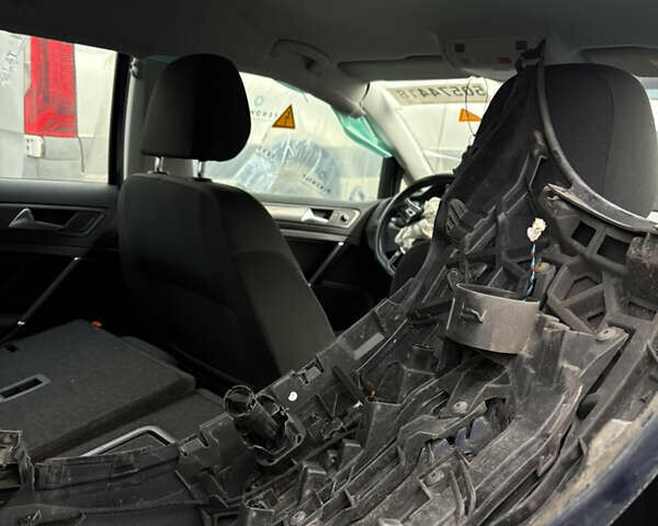 Фольксваген e-Golf, объемом двигателя 0 л и пробегом 91 тыс. км за 7500 $, фото 9 на Automoto.ua