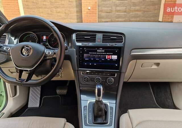 Фольксваген e-Golf, объемом двигателя 0 л и пробегом 38 тыс. км за 13900 $, фото 9 на Automoto.ua