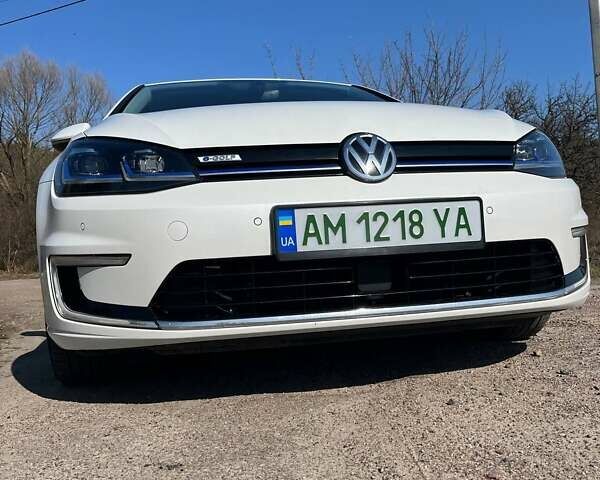 Фольксваген e-Golf, объемом двигателя 0 л и пробегом 160 тыс. км за 16250 $, фото 17 на Automoto.ua