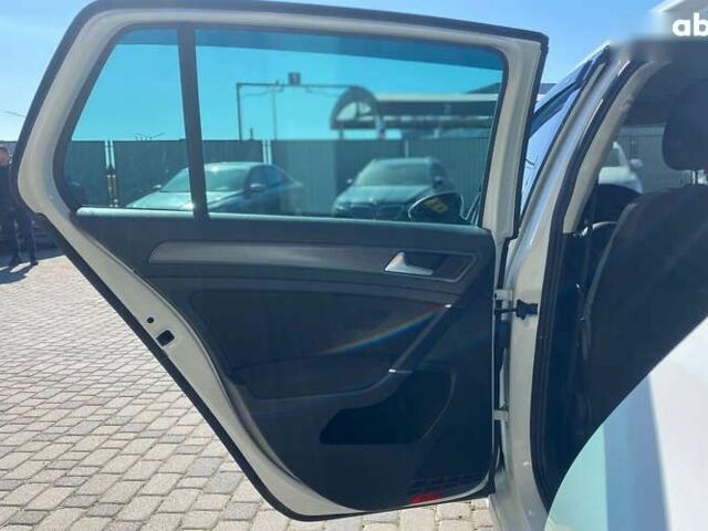 Фольксваген e-Golf, объемом двигателя 0 л и пробегом 127 тыс. км за 15700 $, фото 18 на Automoto.ua