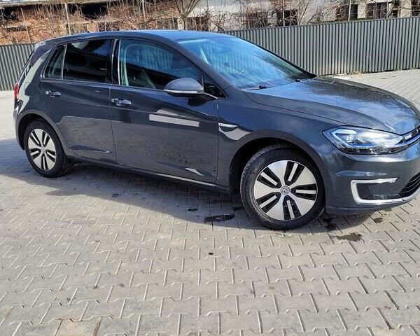 Фольксваген e-Golf, об'ємом двигуна 0 л та пробігом 70 тис. км за 15500 $, фото 9 на Automoto.ua