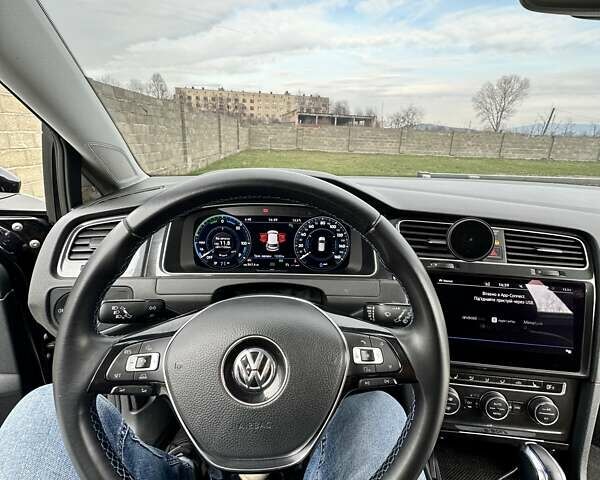Фольксваген e-Golf, объемом двигателя 0 л и пробегом 80 тыс. км за 15500 $, фото 9 на Automoto.ua