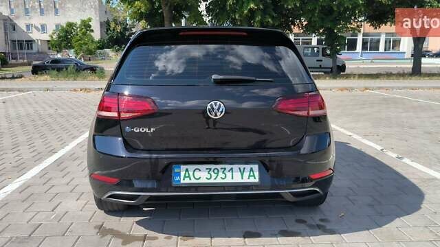 Фольксваген e-Golf, объемом двигателя 0 л и пробегом 128 тыс. км за 12499 $, фото 3 на Automoto.ua