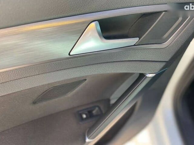 Фольксваген e-Golf, объемом двигателя 0 л и пробегом 127 тыс. км за 15700 $, фото 19 на Automoto.ua