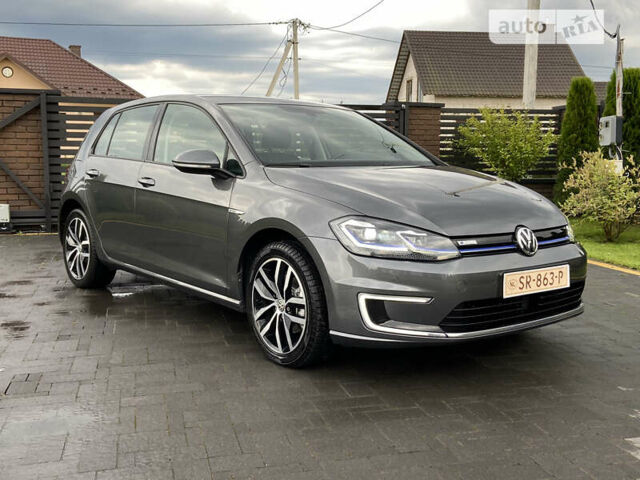 Фольксваген e-Golf, объемом двигателя 0 л и пробегом 105 тыс. км за 17800 $, фото 1 на Automoto.ua