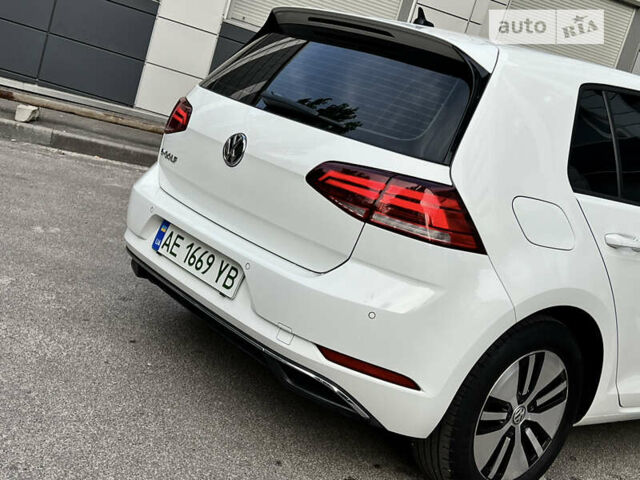 Фольксваген e-Golf, объемом двигателя 0 л и пробегом 69 тыс. км за 15999 $, фото 20 на Automoto.ua