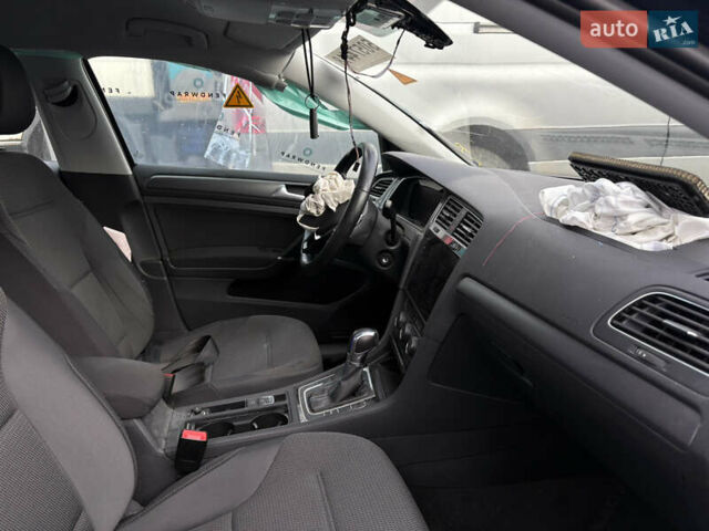 Фольксваген e-Golf, объемом двигателя 0 л и пробегом 91 тыс. км за 7500 $, фото 11 на Automoto.ua