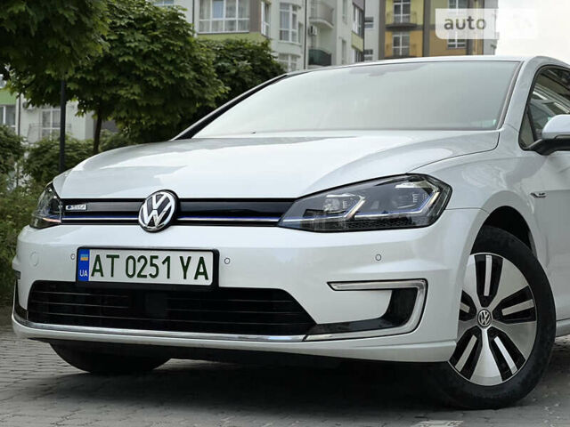 Фольксваген e-Golf, объемом двигателя 0 л и пробегом 151 тыс. км за 17990 $, фото 11 на Automoto.ua