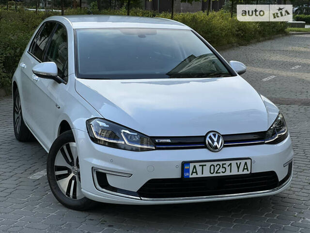 Фольксваген e-Golf, объемом двигателя 0 л и пробегом 151 тыс. км за 17990 $, фото 6 на Automoto.ua