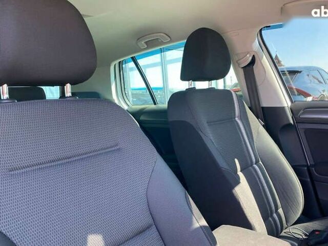 Фольксваген e-Golf, объемом двигателя 0 л и пробегом 127 тыс. км за 15700 $, фото 17 на Automoto.ua