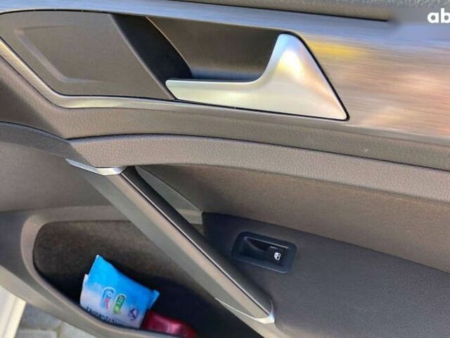 Фольксваген e-Golf, объемом двигателя 0 л и пробегом 127 тыс. км за 15700 $, фото 26 на Automoto.ua