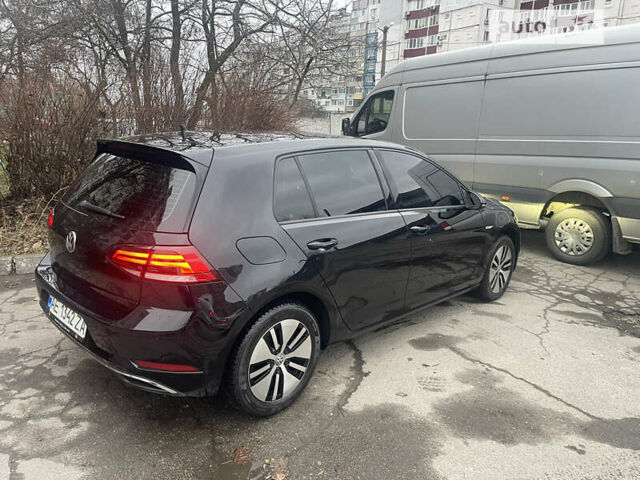 Фольксваген e-Golf, об'ємом двигуна 0 л та пробігом 80 тис. км за 17499 $, фото 9 на Automoto.ua