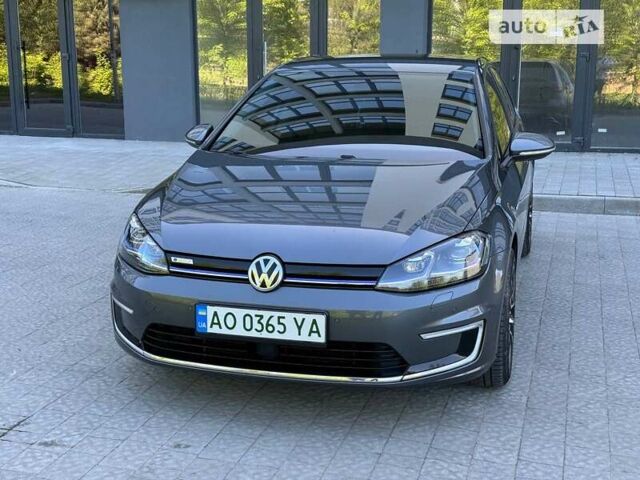 Фольксваген e-Golf, объемом двигателя 0 л и пробегом 67 тыс. км за 17100 $, фото 2 на Automoto.ua