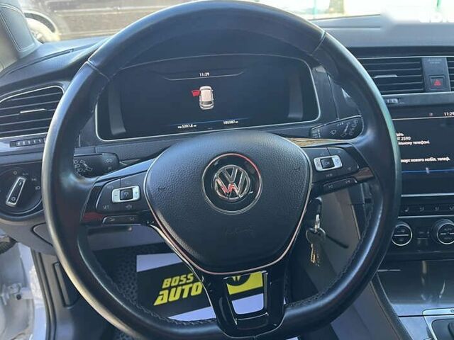 Фольксваген e-Golf, объемом двигателя 0 л и пробегом 100 тыс. км за 14700 $, фото 14 на Automoto.ua