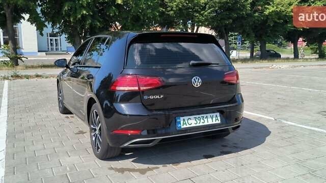 Фольксваген e-Golf, объемом двигателя 0 л и пробегом 128 тыс. км за 12499 $, фото 7 на Automoto.ua