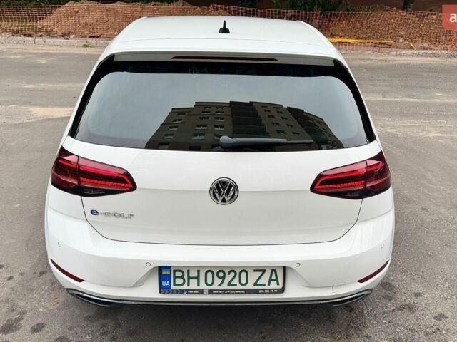Фольксваген e-Golf, объемом двигателя 0 л и пробегом 192 тыс. км за 14990 $, фото 4 на Automoto.ua