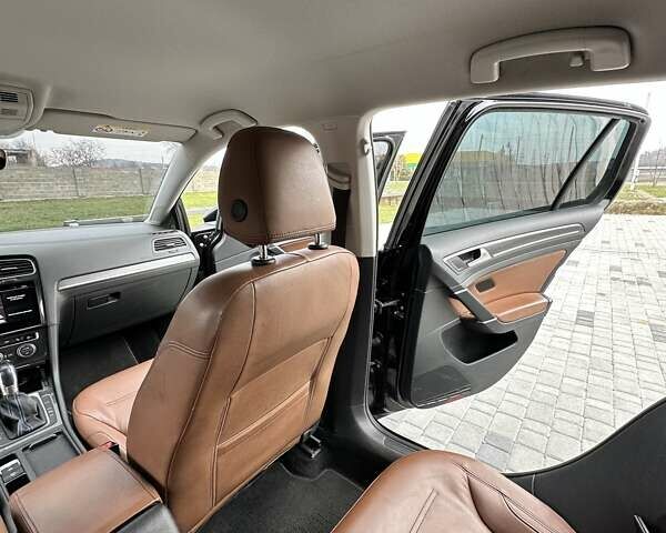 Фольксваген e-Golf, объемом двигателя 0 л и пробегом 80 тыс. км за 15500 $, фото 11 на Automoto.ua