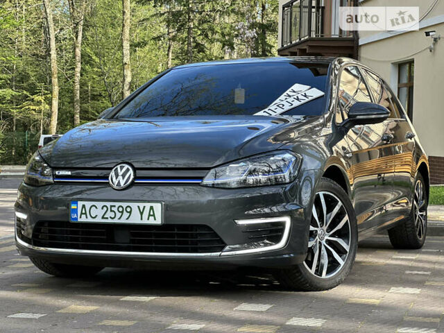 Фольксваген e-Golf, объемом двигателя 0 л и пробегом 112 тыс. км за 14399 $, фото 9 на Automoto.ua