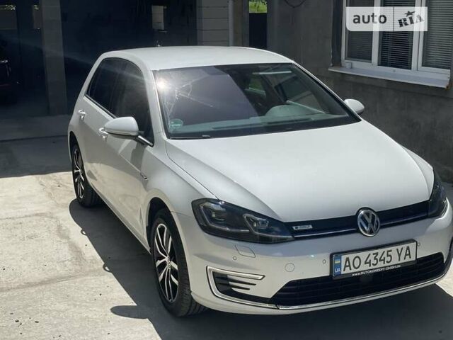 Фольксваген e-Golf, объемом двигателя 0 л и пробегом 58 тыс. км за 18900 $, фото 2 на Automoto.ua