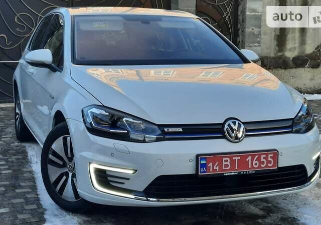 Фольксваген e-Golf, объемом двигателя 0 л и пробегом 26 тыс. км за 15698 $, фото 3 на Automoto.ua